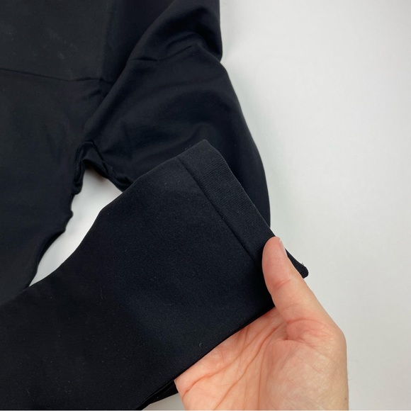 Red Hot Spanx Solid Black Leggings Women Size Small Stretchy Comfortable - Picture 3 of 5